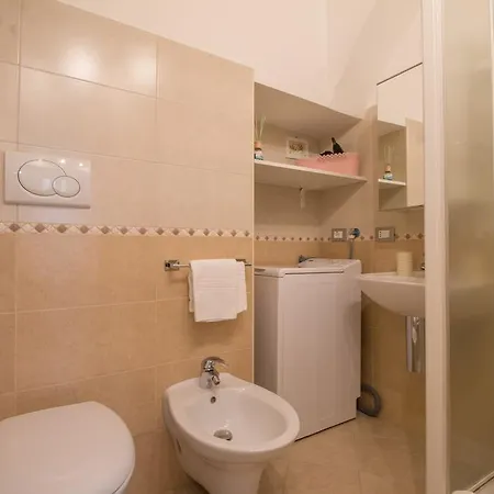 Apartment Piazza Palmieri *